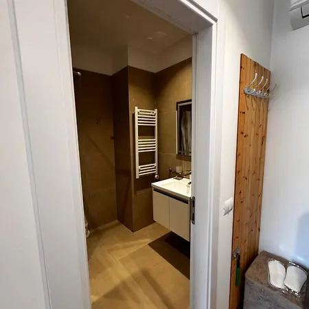 Eki Center Aparthotel 3*